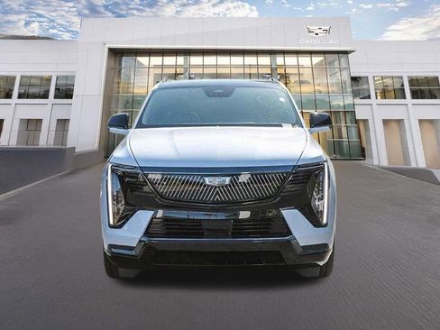 Used 2026 Cadillac Escalade IQL Sport 1 AWD/4WD image 2
