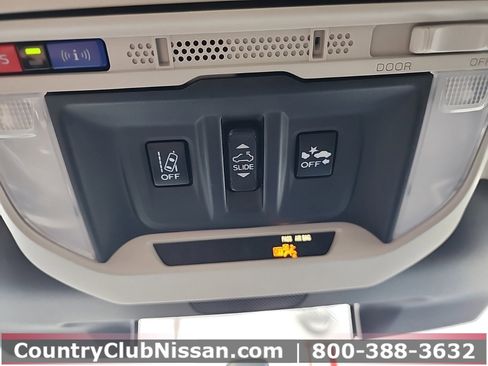 Used 2022 Subaru Forester Touring image 25