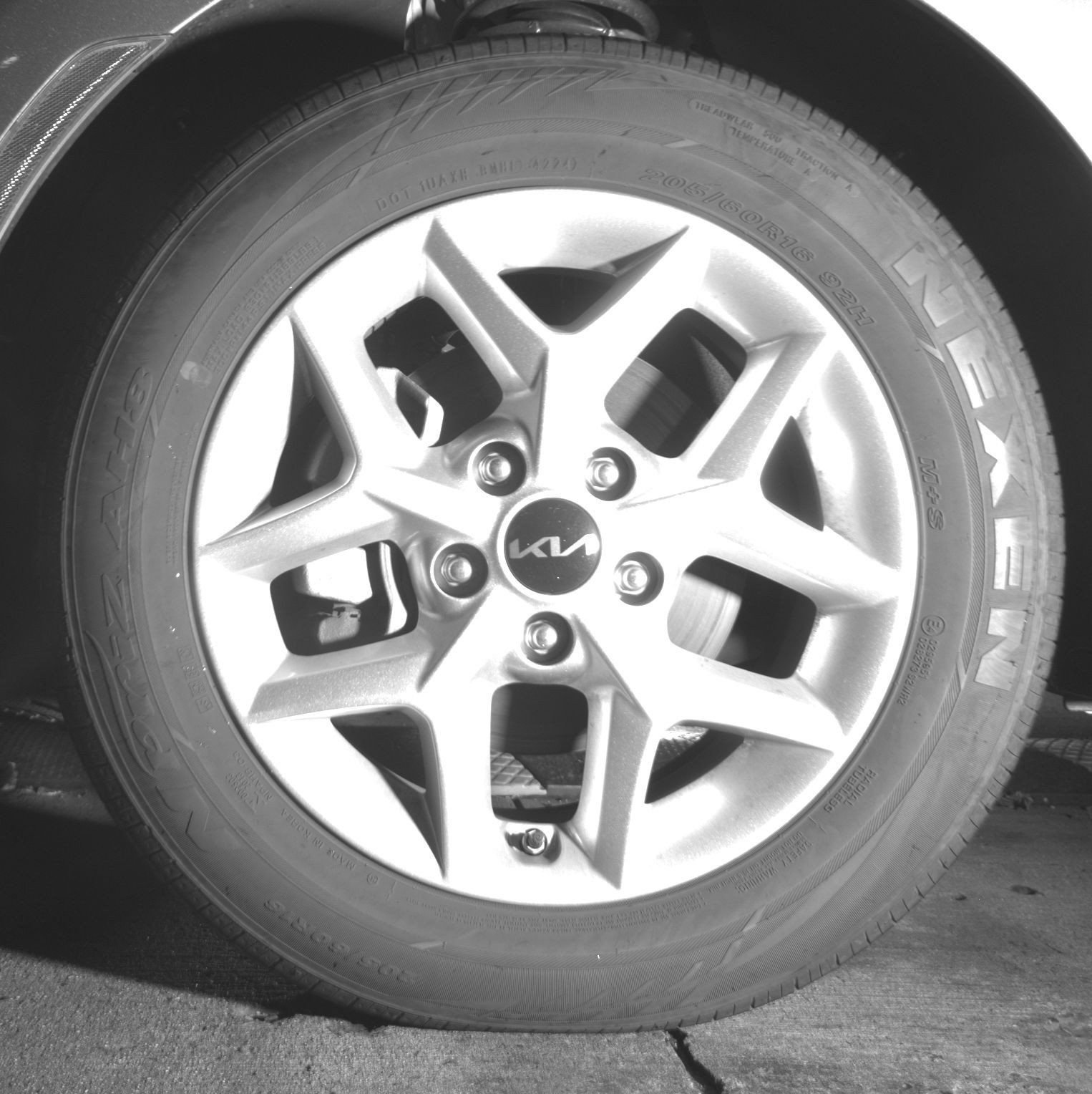 Used 2025 Kia Soul LX w/ LX Technology Package FWD image 13