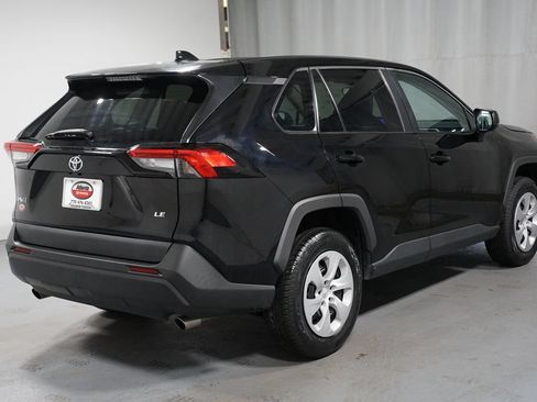 Certified 2024 Toyota RAV4 LE FWD image 8