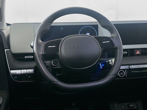 Used 2024 Hyundai Ioniq 5 SEL RWD image 18