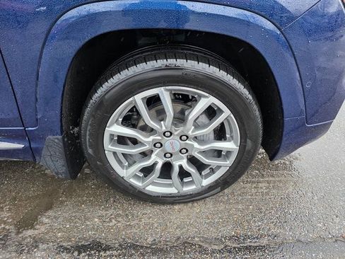 Used 2023 GMC Terrain Denali w/ Denali Premium Package image 13