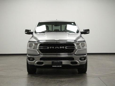 Used 2022 RAM 1500 Big Horn AWD/4WD image 3
