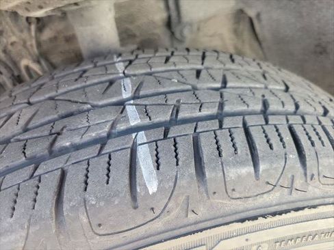 Certified 2025 Toyota RAV4 XLE image 29