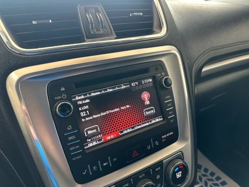 Used 2017 GMC Acadia Limited SLT FWD image 21