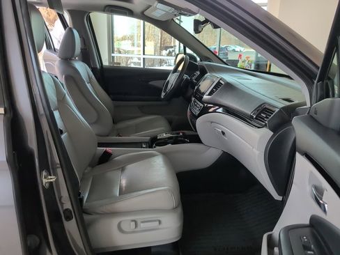 Used 2018 Honda Pilot Elite image 61