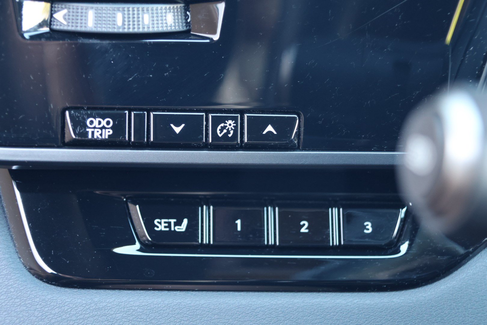 Used 2025 Lexus RX 350 Premium w/ Accessory Package FWD image 14