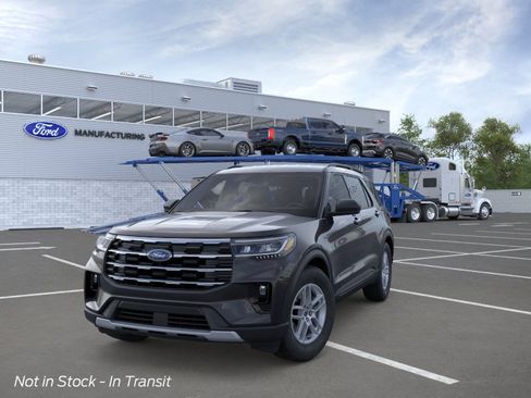 New 2026 Ford Explorer Active w/ Active Comfort Package RWD image 2