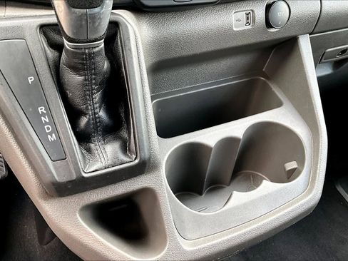 Used 2024 Ford Transit 350 XLT image 30