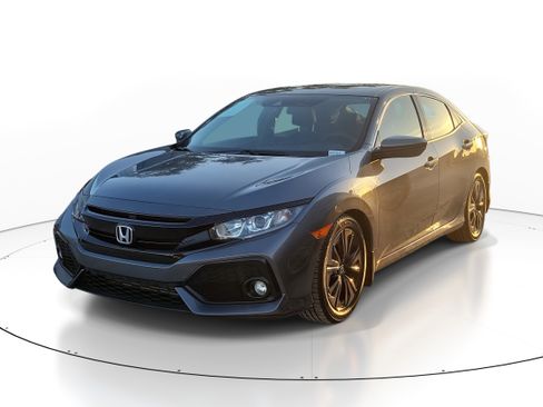 Used 2019 Honda Civic EX image 4