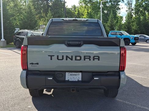 Used 2024 Toyota Tundra SR5 w/ SR5 Premium Package AWD/4WD image 5