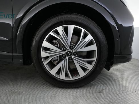 Used 2023 Audi Q4 e-tron Premium Plus w/ Premium Plus RWD image 20