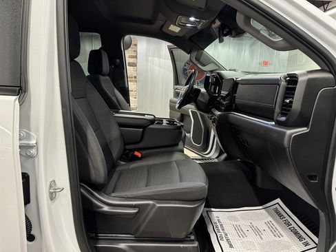 Used 2024 Chevrolet Silverado 2500 LT w/ All Star Edition image 35