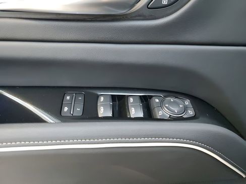 Certified 2024 Cadillac Escalade Premium Luxury image 30