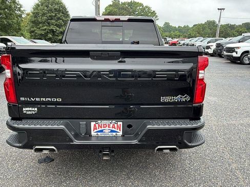 Used 2020 Chevrolet Silverado 1500 High Country w/ Technology Package AWD/4WD image 10