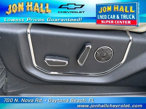 Used 2021 Ford Expedition Platinum image 19