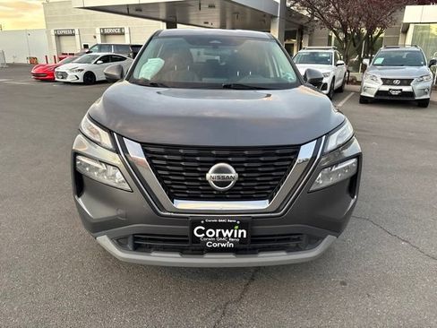 Used 2021 Nissan Rogue SV AWD/4WD image 9