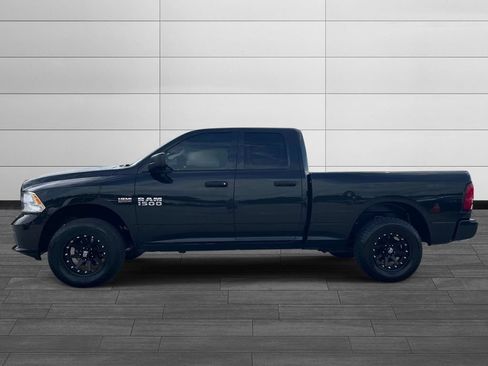 Used 2017 RAM 1500 Express AWD/4WD image 6