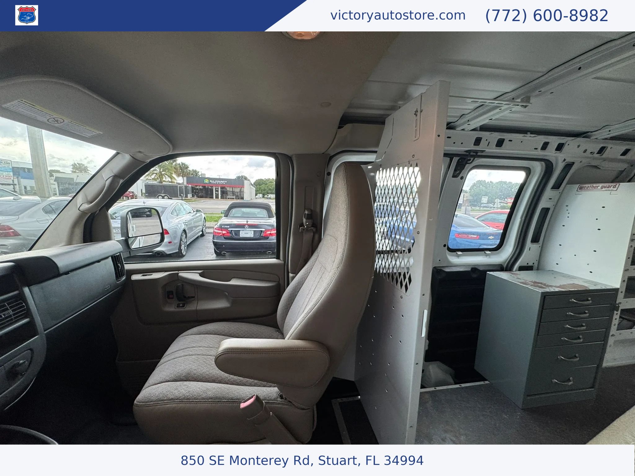 Used 2014 GMC Savana 2500 RWD image 25