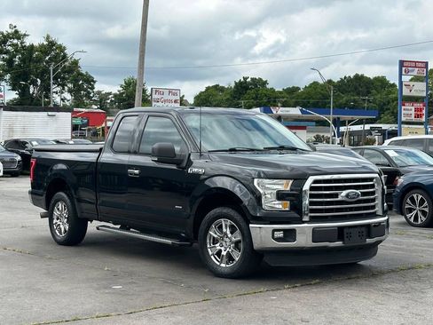 Used 2016 Ford F150 XLT w/ Equipment Group 302A Luxury RWD image 3