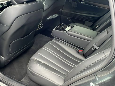 Used 2022 Genesis G80 2.5T w/ Advanced Package image 25