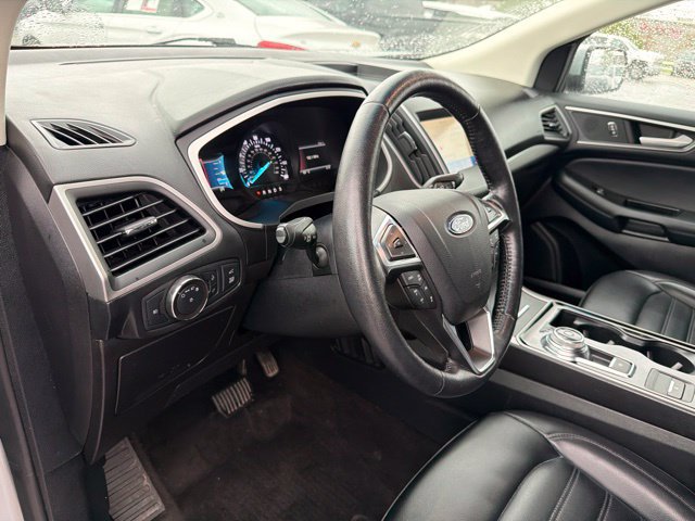 Used 2020 Ford Edge SEL w/ Convenience Package AWD/4WD image 15