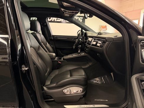 Used 2019 Porsche Macan S AWD/4WD image 33
