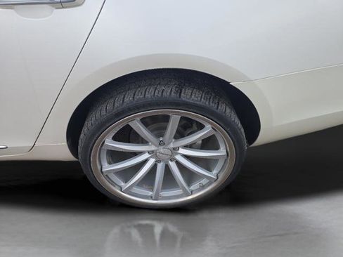 Used 2013 Cadillac XTS Premium FWD image 33