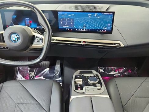 Used 2024 BMW iX xDrive50 w/ Sport Package image 36