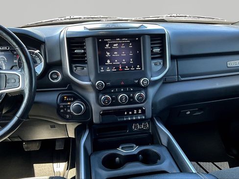 Used 2021 RAM 1500 Big Horn AWD/4WD image 9