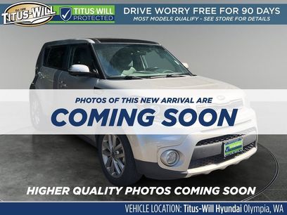 Used 2017 Kia Soul + w/ Primo Package