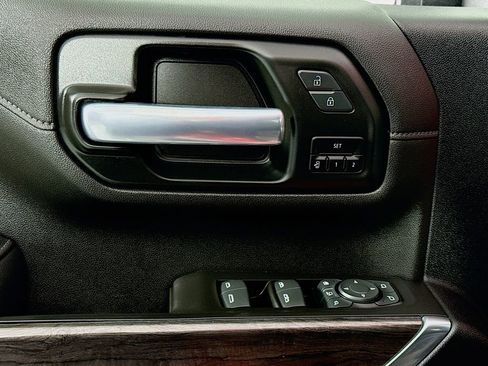 Used 2021 Chevrolet Silverado 3500 LTZ w/ LTZ Plus Package image 18