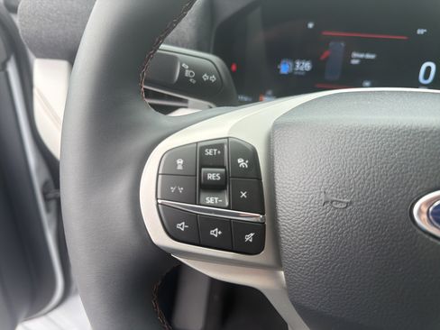 New 2026 Ford Explorer Active w/ Active Comfort Package AWD/4WD image 32