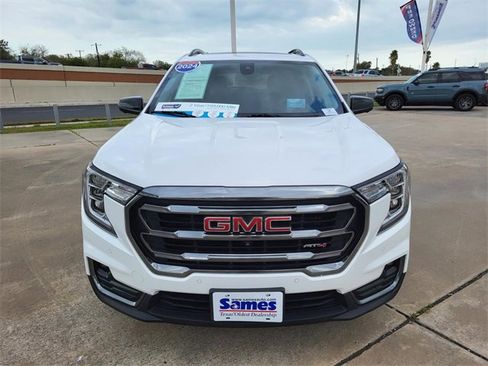 Used 2024 GMC Terrain AT4 w/ Tech Package image 20