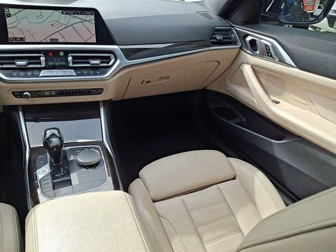 Used 2021 BMW 430i Coupe w/ Premium Package RWD image 11