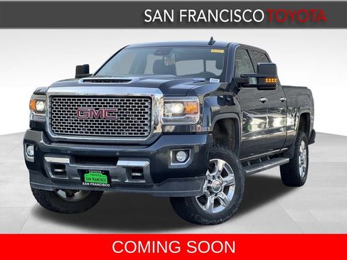 Used 2017 GMC Sierra 2500 Denali w/ Duramax Plus Package image 1