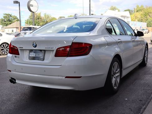 Used 2013 BMW 528i xDrive Sedan AWD/4WD image 5