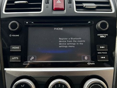 Used 2015 Subaru Crosstrek 2.0i Premium image 31