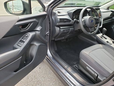 Used 2024 Subaru Crosstrek 2.0i Premium AWD/4WD image 8