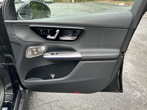 New 2026 Mercedes-Benz GLC 300 image 41