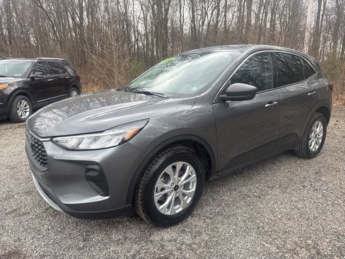 Used 2024 Ford Escape Active image 4