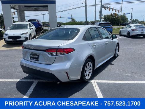 Used 2024 Toyota Corolla LE FWD image 5