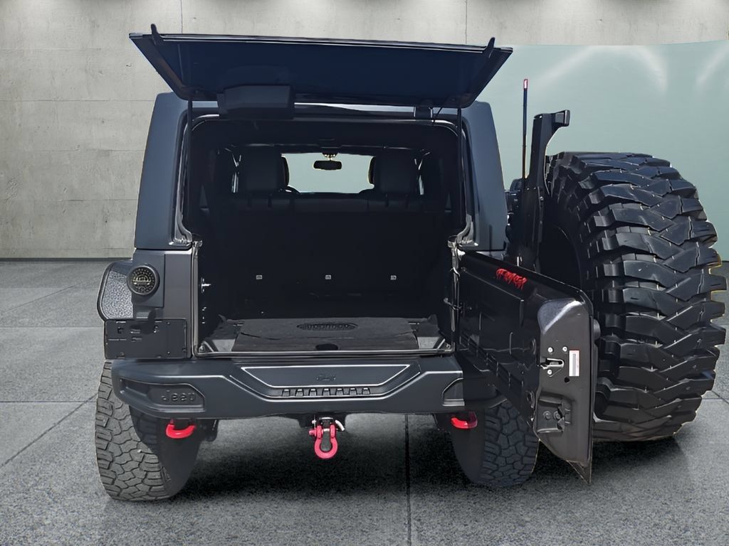 Used 2016 Jeep Wrangler Unlimited Rubicon AWD/4WD image 26
