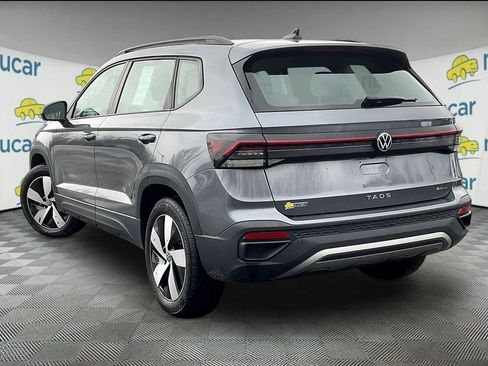 Used 2025 Volkswagen Taos S AWD/4WD image 4
