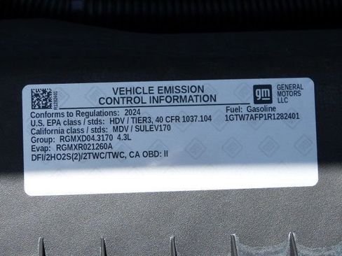 Used 2024 GMC Savana 2500 w/ Driver Convenience Package RWD image 39