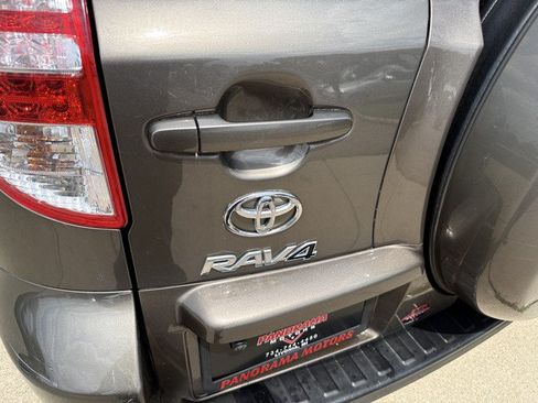 Used 2012 Toyota RAV4 4WD w/ Value Pkg image 39