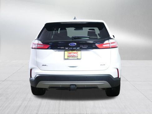 Used 2024 Ford Edge SEL w/ Convenience Package AWD/4WD image 6