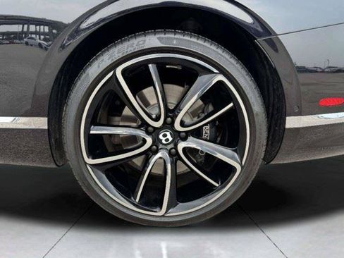 Used 2022 Bentley Continental GT AWD/4WD image 70