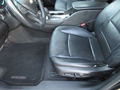 Used 2016 Chevrolet Malibu Premier w/ Driver Confidence Package FWD image 20