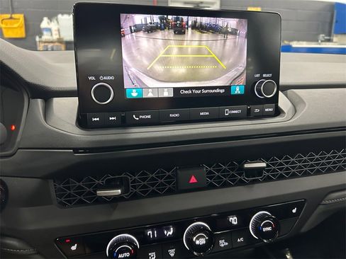 Used 2025 Honda Accord SE image 28